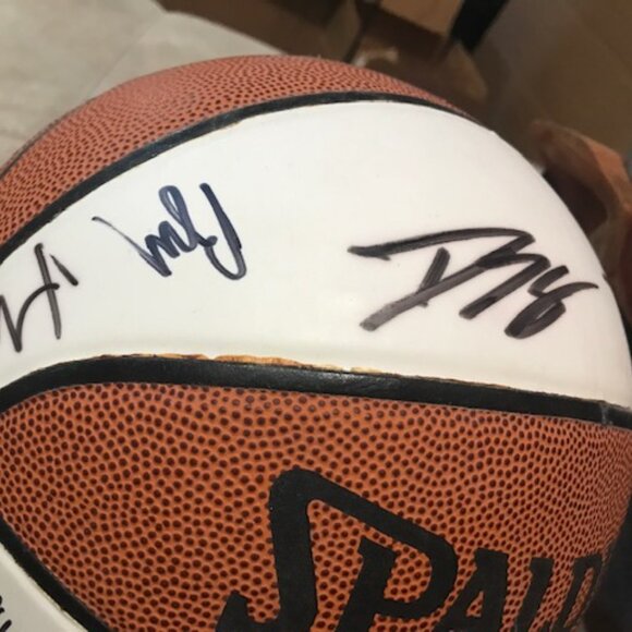 NBA Autographed Team Basketball/Orlando Magic -- J.J. Redick, Dwight Howard/Hedo - Picture 3 of 6